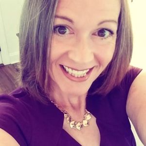 Meet your Posher, Gina